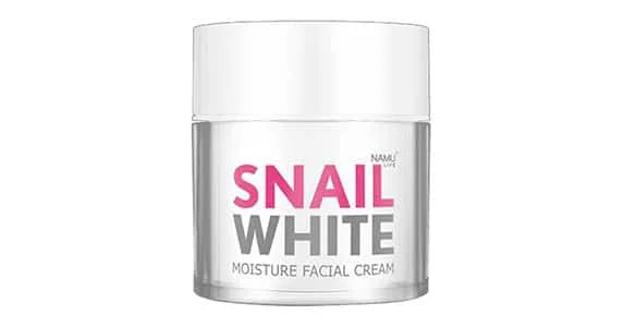 Why Is a Night Cream Different From a Moisturizer?